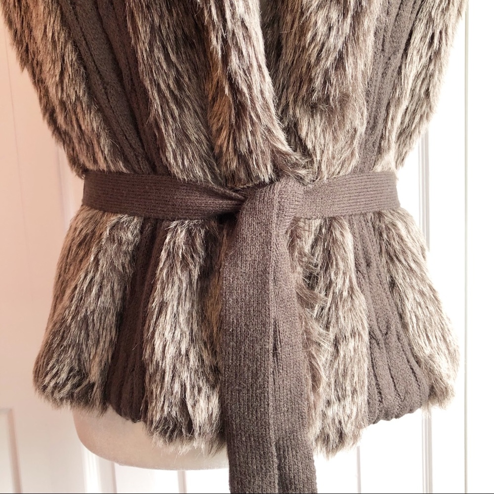 XOXO Juniors Cozy Brown Faux Fur Sleeveless Knit Sweater Vest w/ Belt XL - Picture 4 of 14